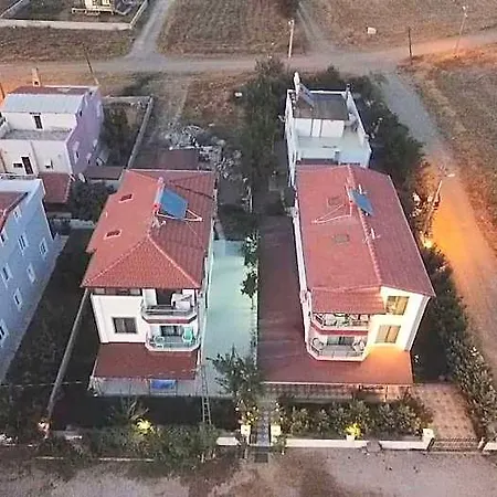 Hotel Geyikli Sahilde 1+1 Bahce Kati A1 2*