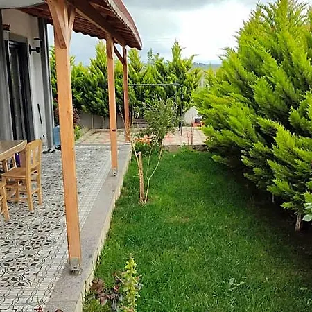 Geyikli Sahilde 1+1 Bahce Kati A1 2*