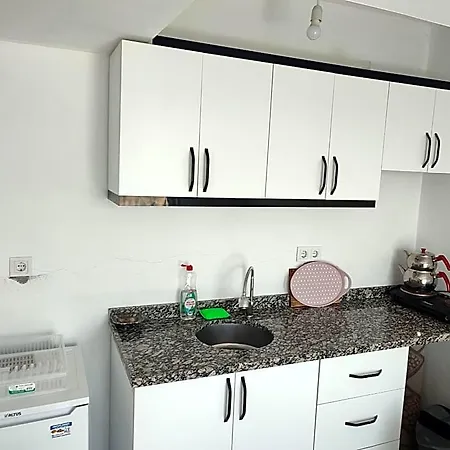 Hotel Geyikli Sahilde 1+1 Bahce Kati A1 2*